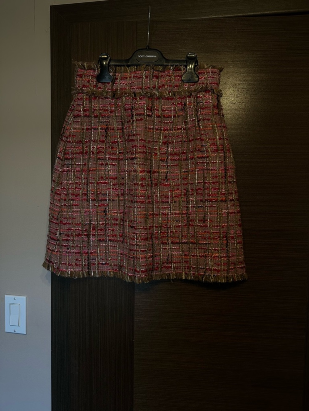 Dolce and Gabbana  Pink Tweed A-Line Skirt size 40. New! - Picture 8 of 8